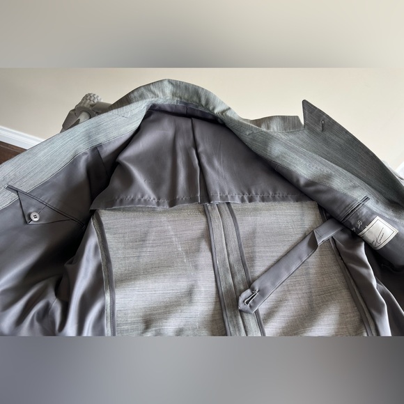 Men's Gray Double Breasted Suit (2pcs) - Picture 10 of 16